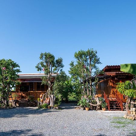 Suk Sabai Homestay Sukhothai Exterior photo