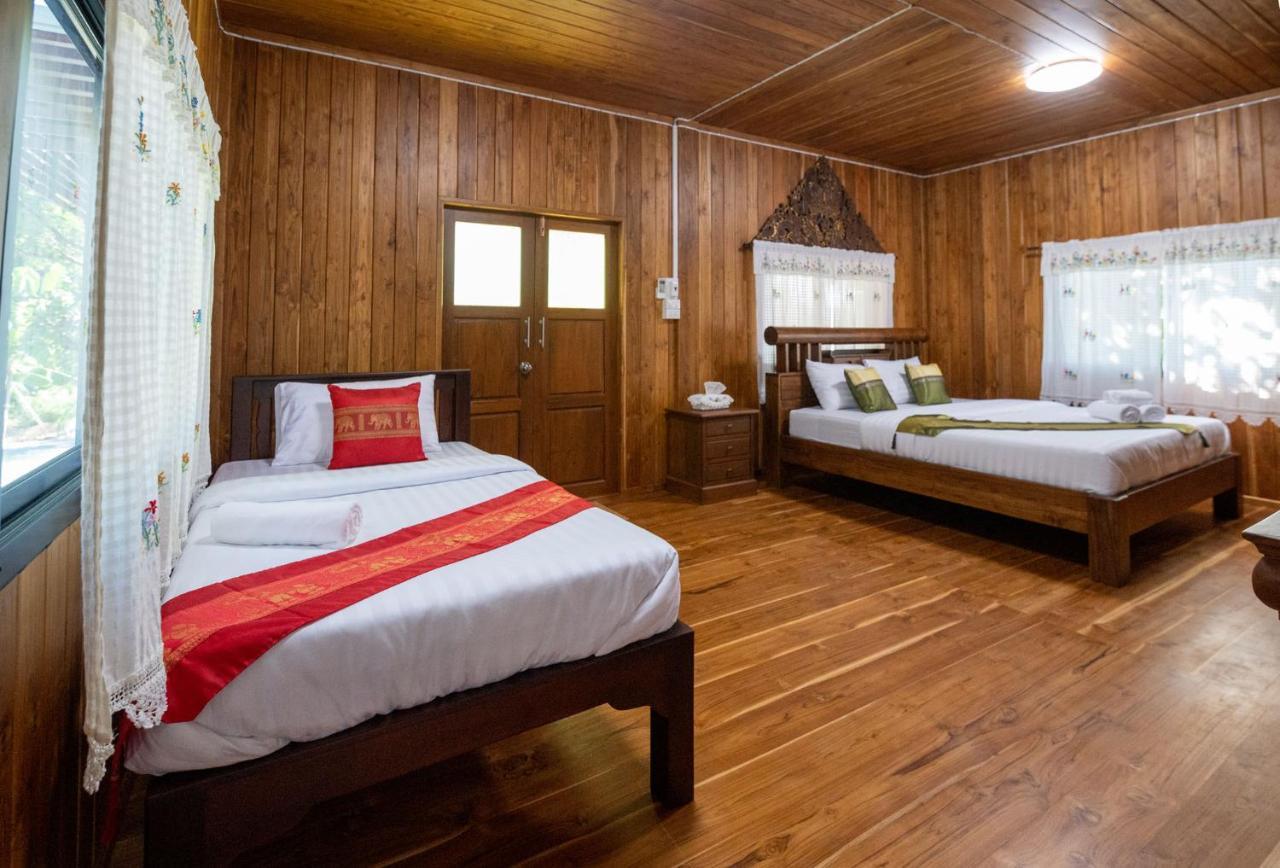 Suk Sabai Homestay Sukhothai Exterior photo