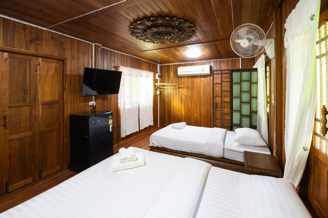 Suk Sabai Homestay Sukhothai Exterior photo