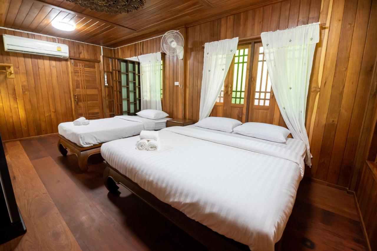 Suk Sabai Homestay Sukhothai Exterior photo