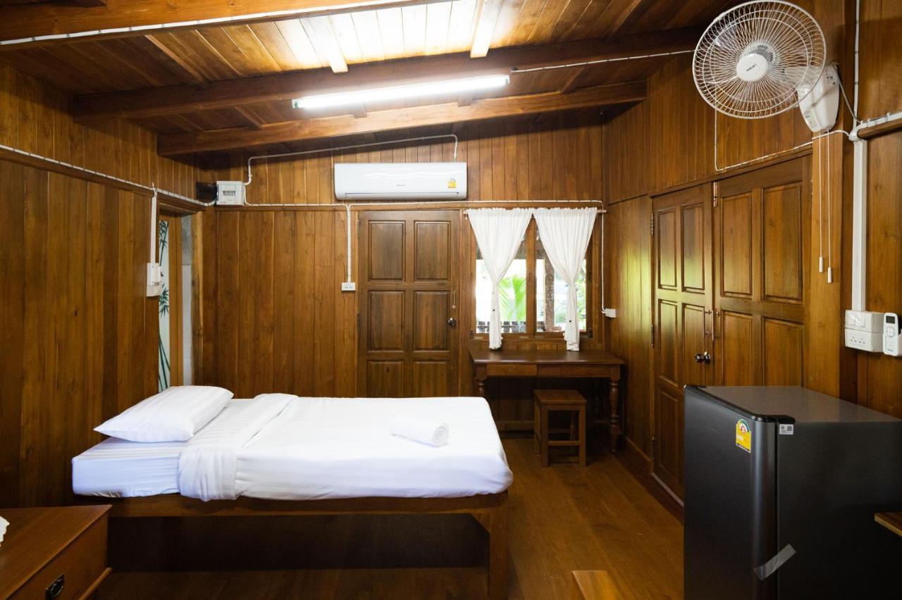 Suk Sabai Homestay Sukhothai Exterior photo
