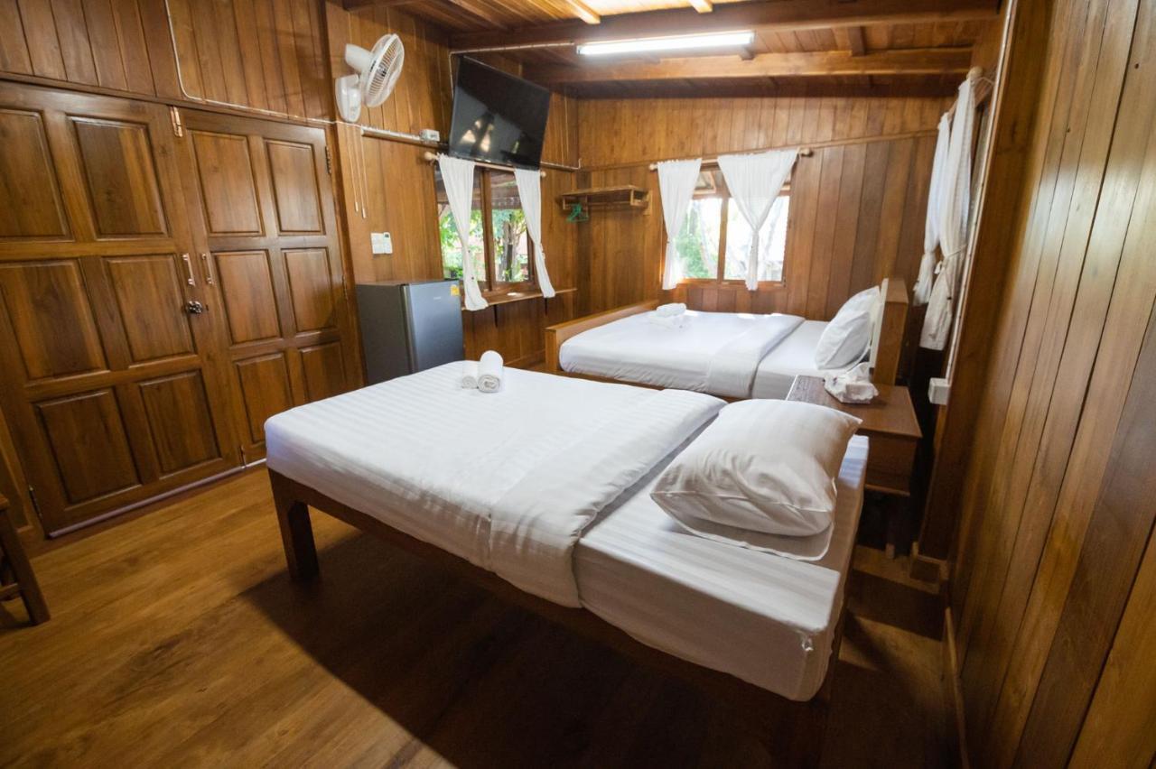Suk Sabai Homestay Sukhothai Exterior photo